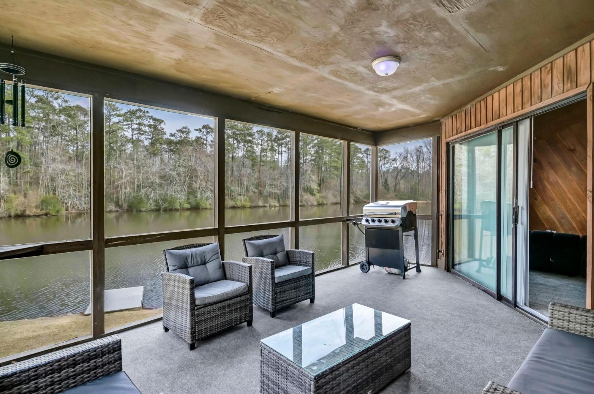 Lakeside Oasis - Fort Jackson Family Retreat Κολούμπια Εξωτερικό φωτογραφία