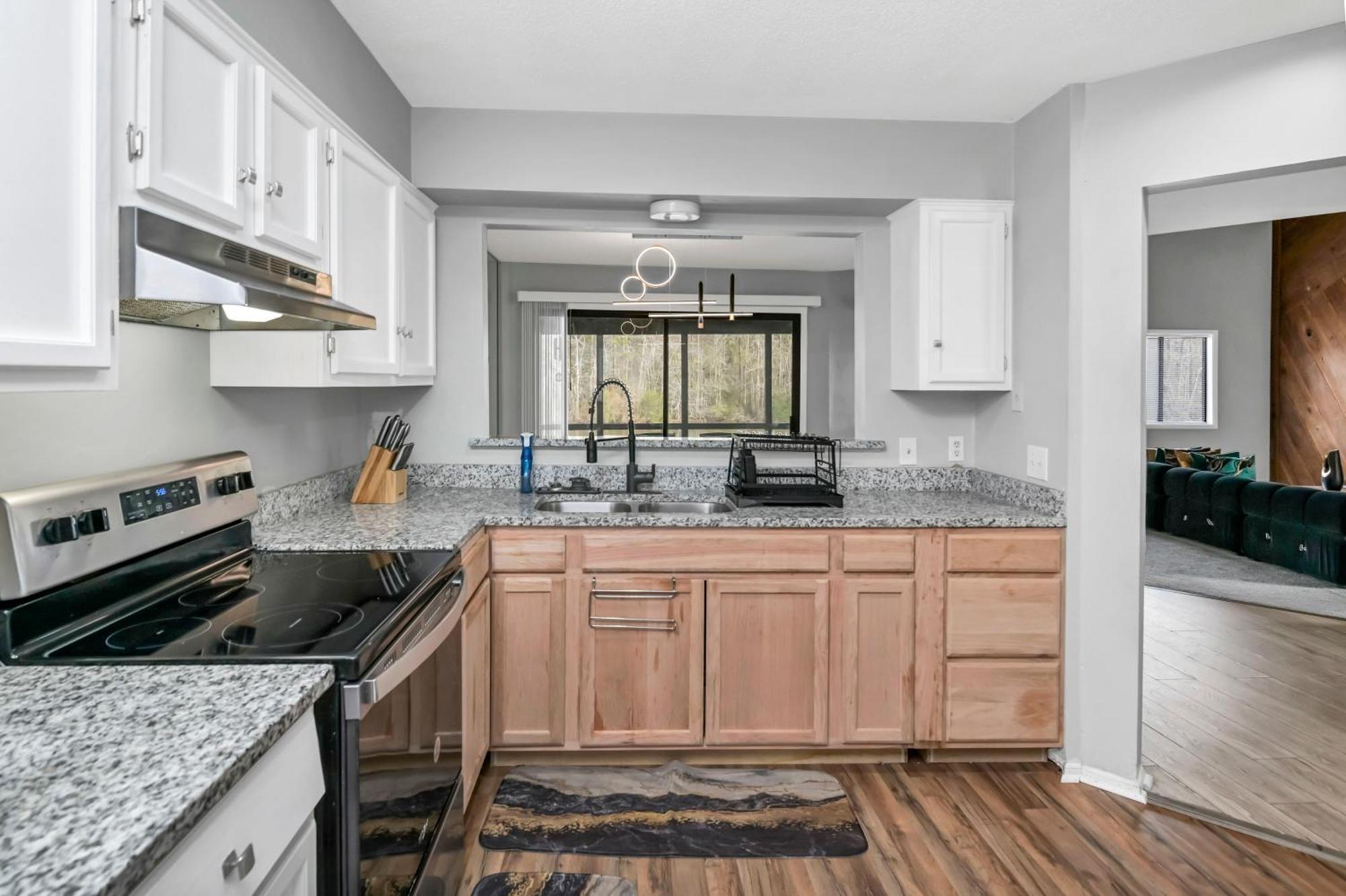 Lakeside Oasis - Fort Jackson Family Retreat Κολούμπια Εξωτερικό φωτογραφία